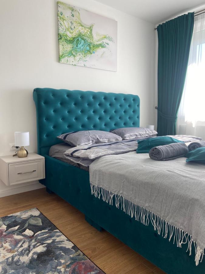 Focus Apartament Флорешты Экстерьер фото